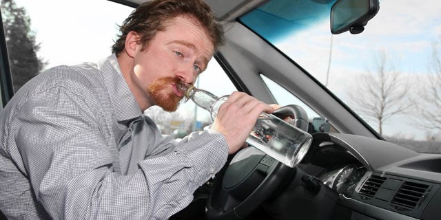 Осторожно – пьяный за рулём!